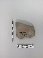 藏品(磨製石器殘片)的圖片